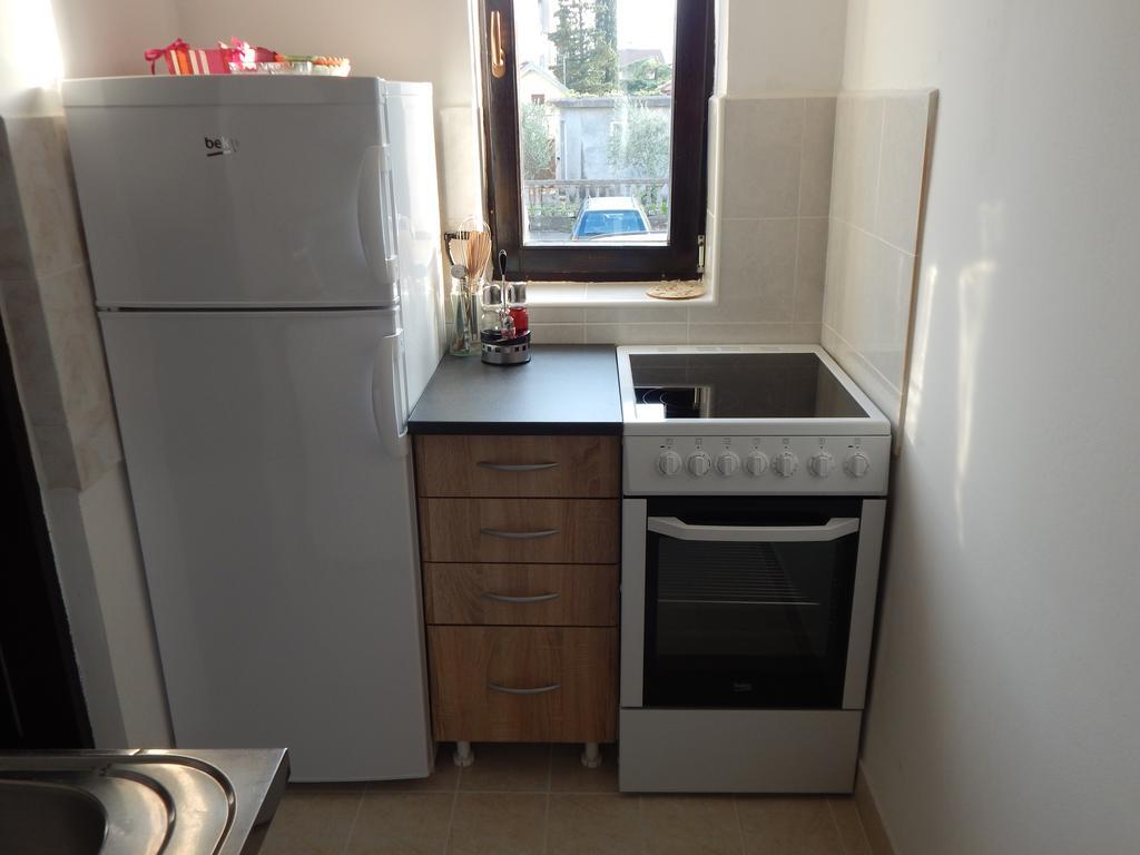 Apartment Knez Kotorska ติวัต ภายนอก รูปภาพ
